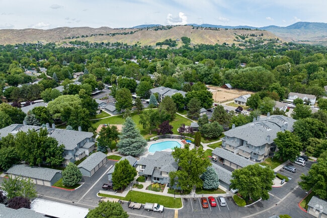 Aerial of Arbor Crossing