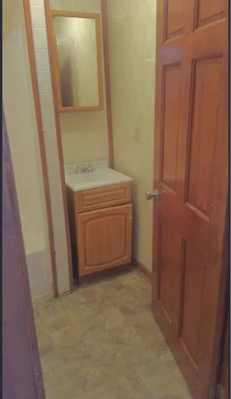 Photo - 89 Orient St