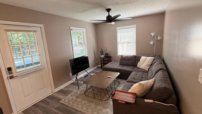 Photo - 1505 Ridge Ln Unit 1