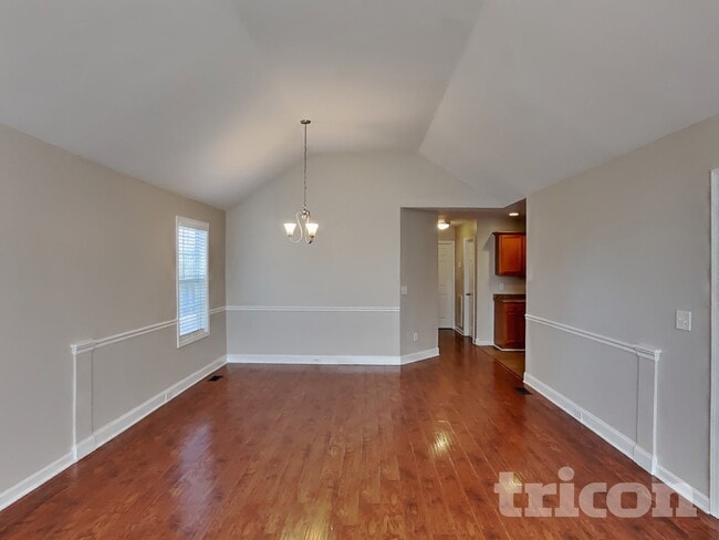 Photo - 1721 Stephenson Ln