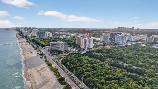 Building Photo - 3000 E Sunrise Blvd Unit 14C