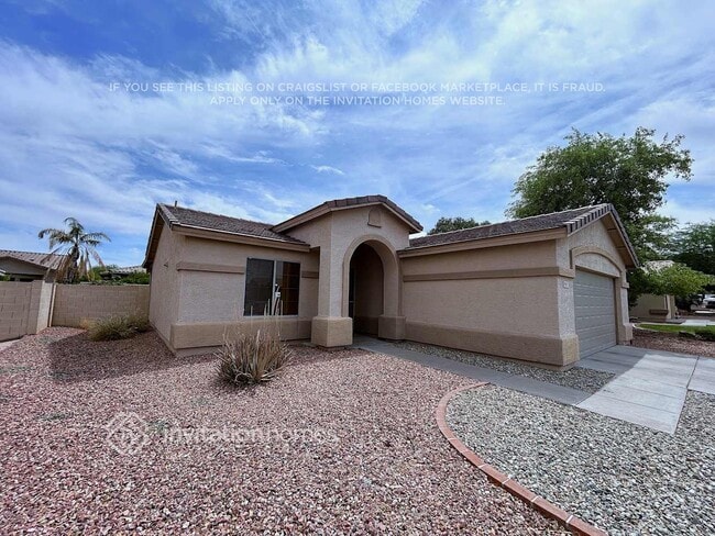 Photo - 8207 S 18th St