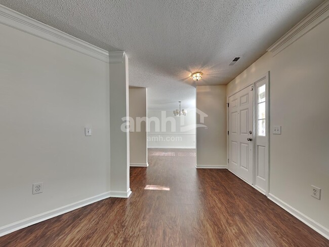 Photo - 6527 Forest Cross Dr