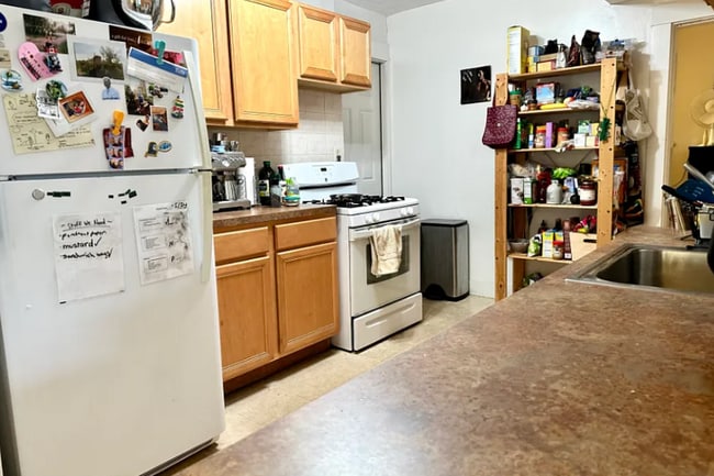 Photo - 220 Summer St Unit 2