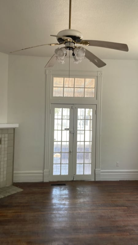 Photo - 1601 Columbus Ave