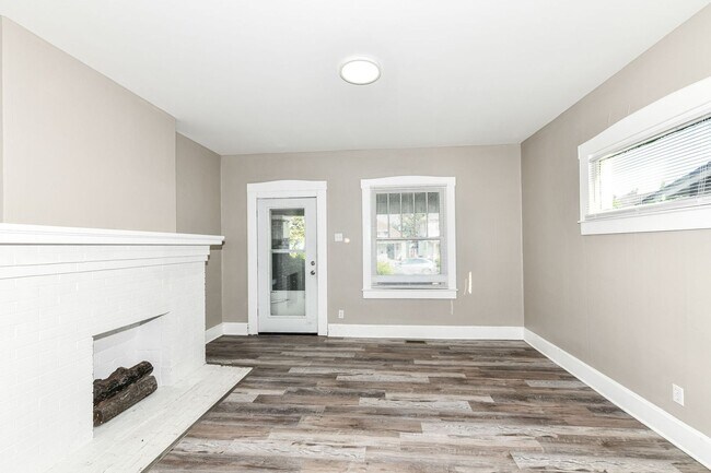 Photo - 3848-50 North Capitol Avenue Unit 3848