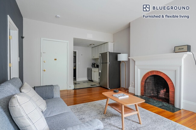 Photo - 511 Beacon St Unidad SI FL3-ID1341