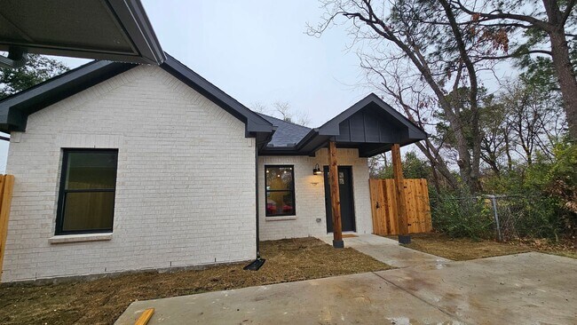 Photo - 1700 Kendolph Dr Unit 1700 Kendolph ADU