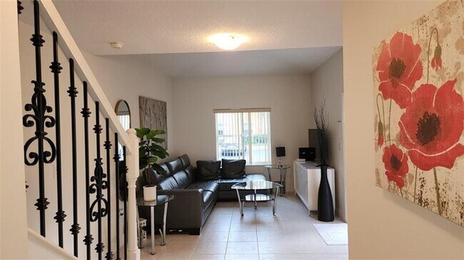 Photo - 4929 Windward Way