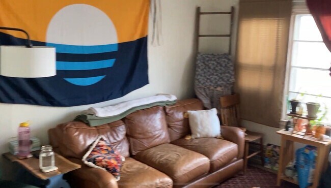 Photo - 2661-61B N Fratney St Unit Rear Cottage