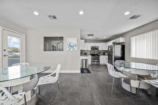 Photo - 9350 N 67th Ave Unit B2