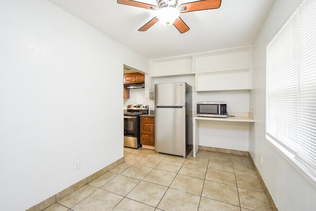 Photo - 5154 Markwood Ln