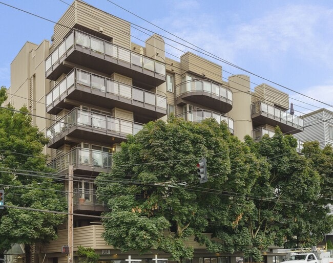 Photo - 1550 Eastlake Ave E