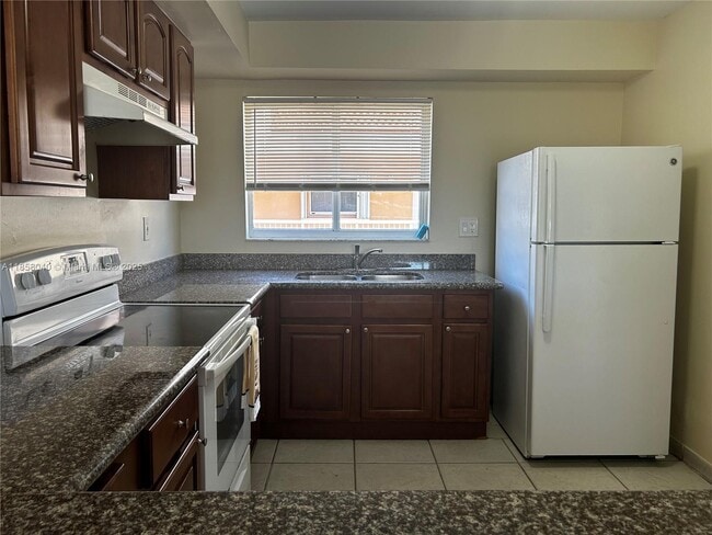 Photo - 14919 SW 80th St Unit 216