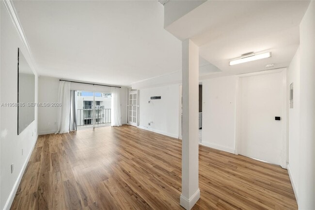 Photo - 1300 Alton Rd Unit 5D