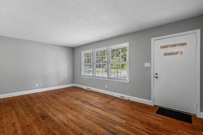Photo - 2701 Fairfax Rd