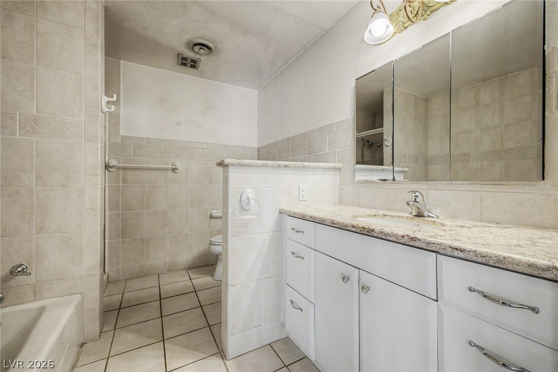 Photo - 3145 Bel Air Dr