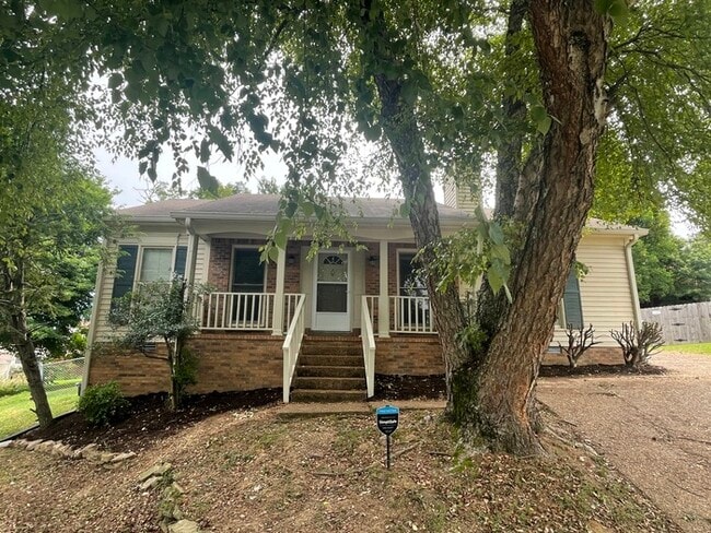 Building Photo - South Nashville off Nolensville Rd close t... Rental
