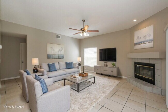 13423 Beechberry Dr