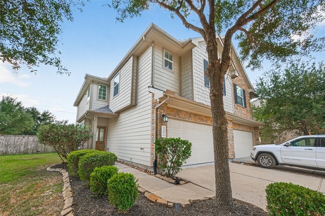 Photo - 24670 Folkstone Cir