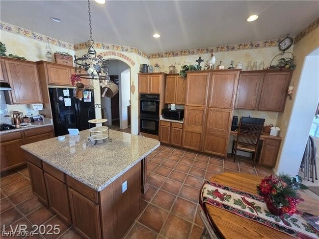 Photo - 5320 Polizze Ave