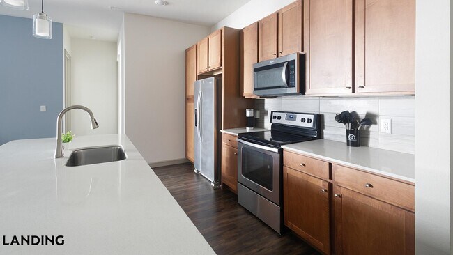 Photo - 1711 Caroline St Unit 422