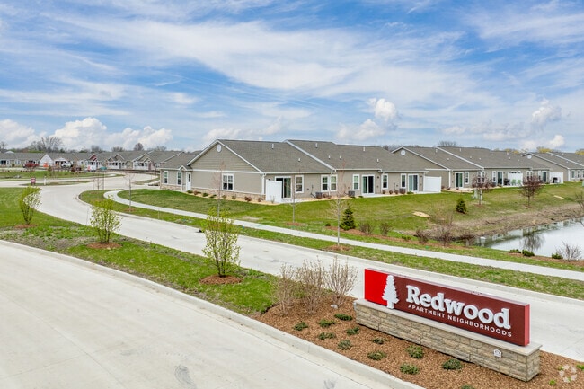 Community Entrance - Redwood Aurora