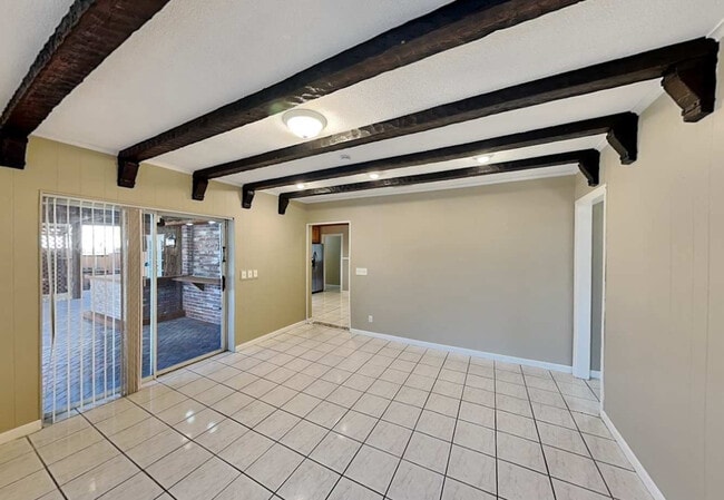 Photo - 340 Carolina Ave