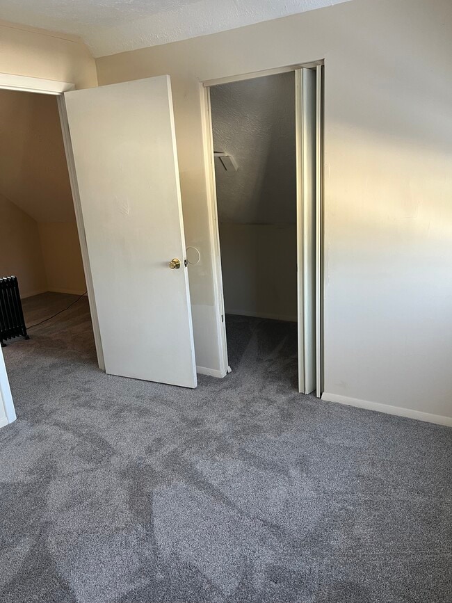 Photo - 102 S 28th St