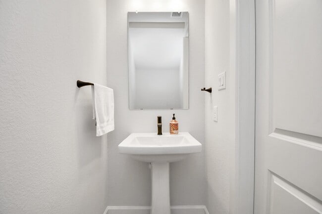 Photo - 1538 Park Path Dr