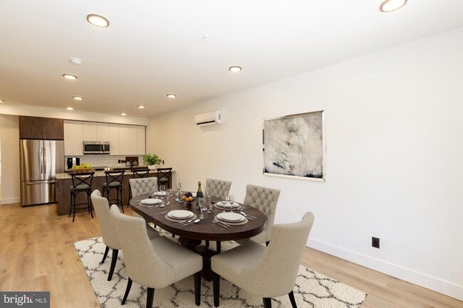 Building Photo - 2207 N 4th St