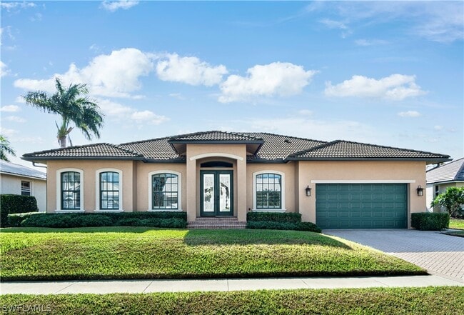 Building Photo - 1849 N Bahama Ave