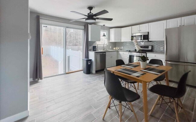 Photo - 39 Adelaide Ave Unidad 39