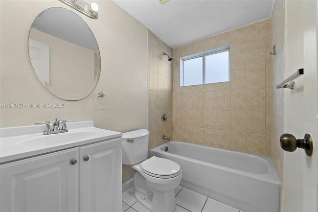 Photo - 3101 SW 27th Ave Unit 103