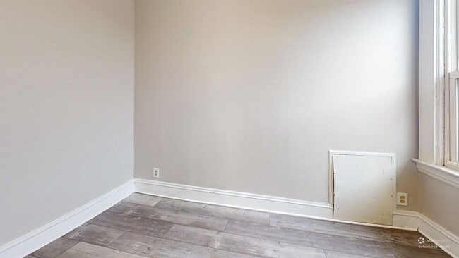 Photo - 3360-3362 W 84th St