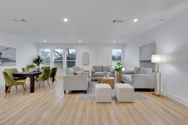 312 Ball St