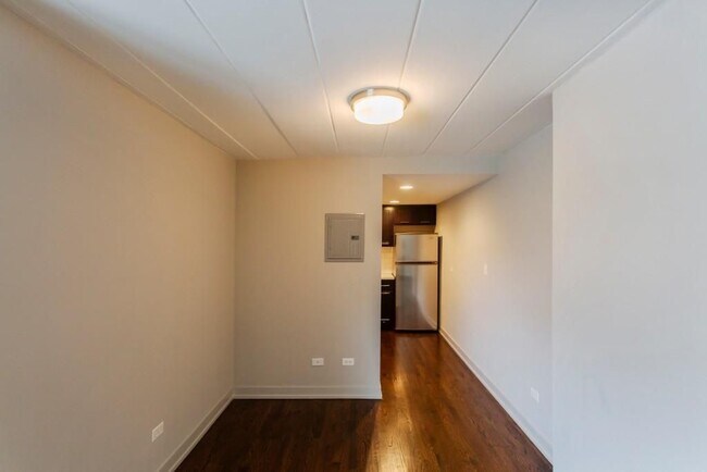 Photo - 6119 N Kenmore Ave Unit 508