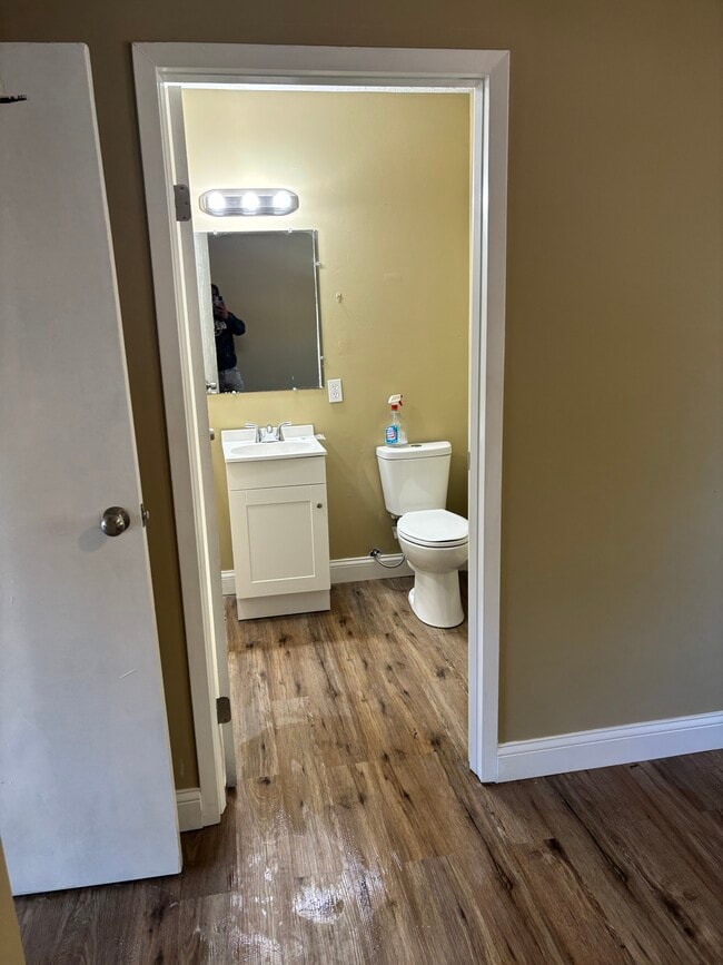 Photo - 204 N Warren St Unidad 14