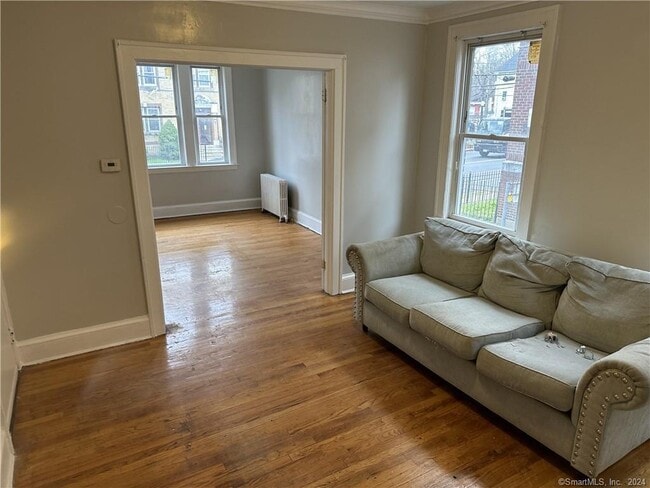 Photo - 447 Barbour St Apartment Unit 3