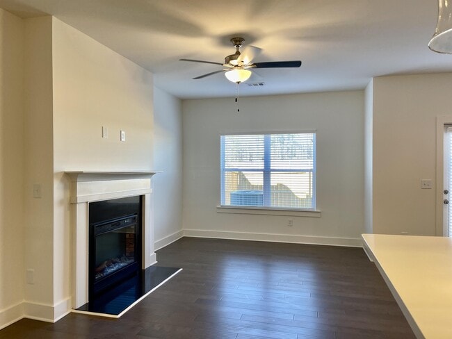 Photo - 23 Auburn Crossing Dr