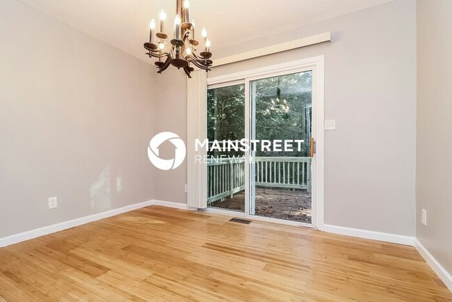 3 Bedroom Pet-Friendly Home in Holly Springs, NC with Main Street Renewal