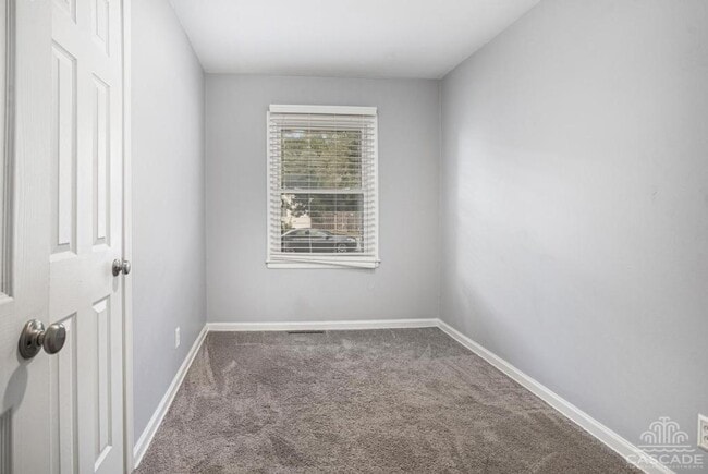 Photo - 1005 W 90th Terrace