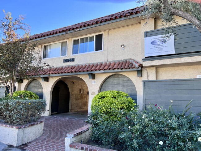 Photo - 14540 Hartland St Apartments Unit 204
