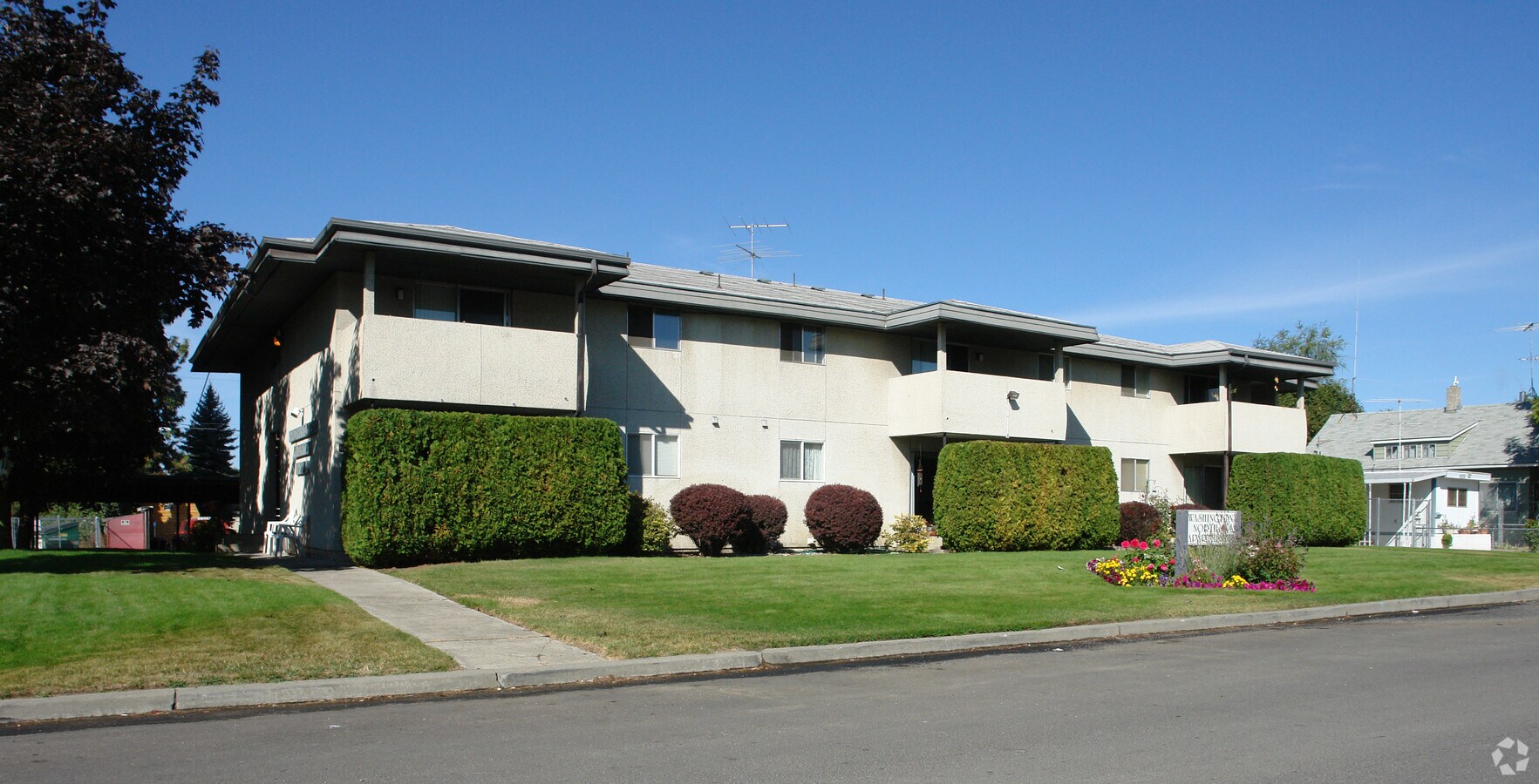 Washington Apartments - Washington Apartments