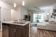2BR, 2BA - 990SF