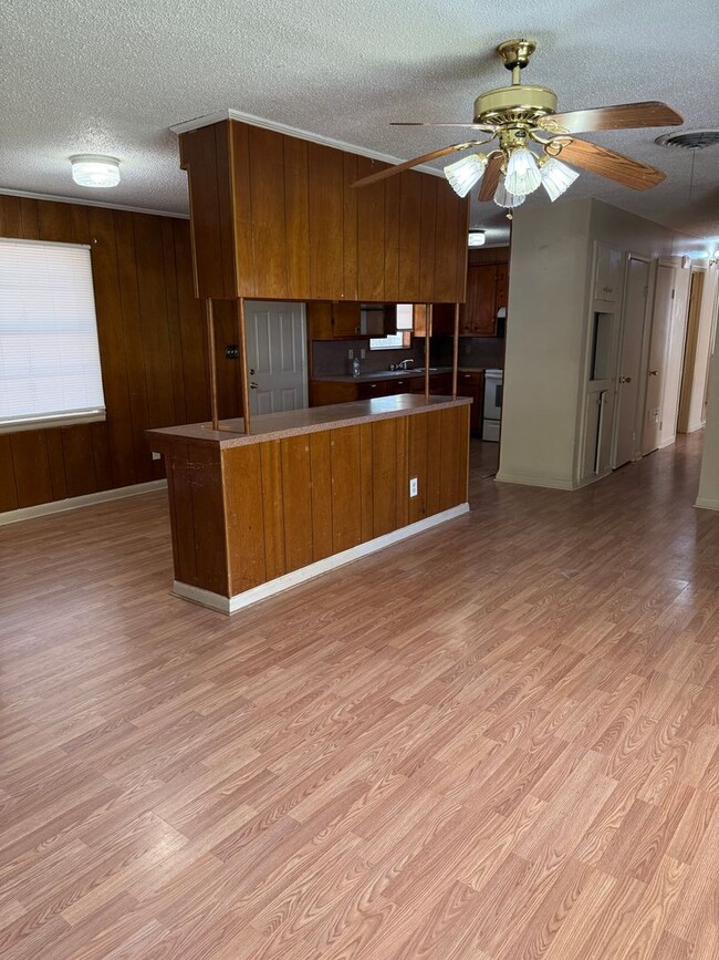 Photo - 103 Frederick St