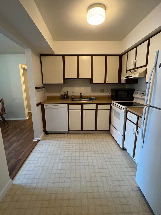 Photo - 3125 Sayre Dr Unit 3125
