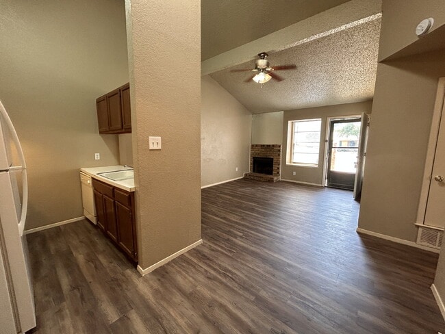 Photo - nice 2/1 duplex in North Lubbock