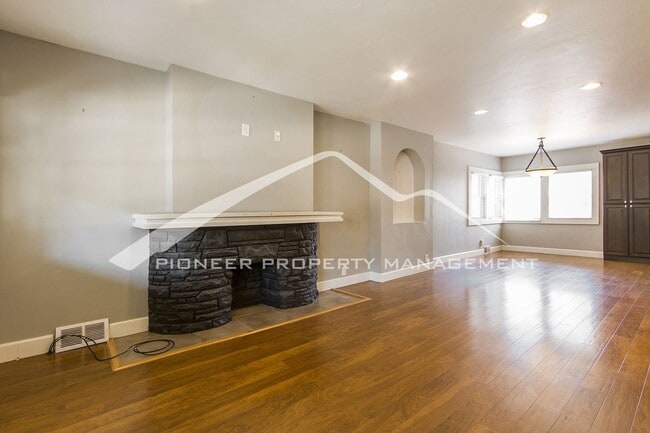 Photo - Spacious Home with 2 Car Garage and Storage Shed!