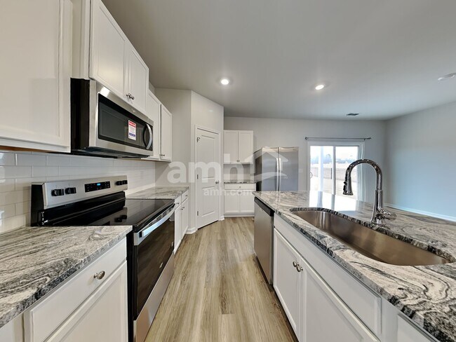 Photo - 3240 Emberly Dr